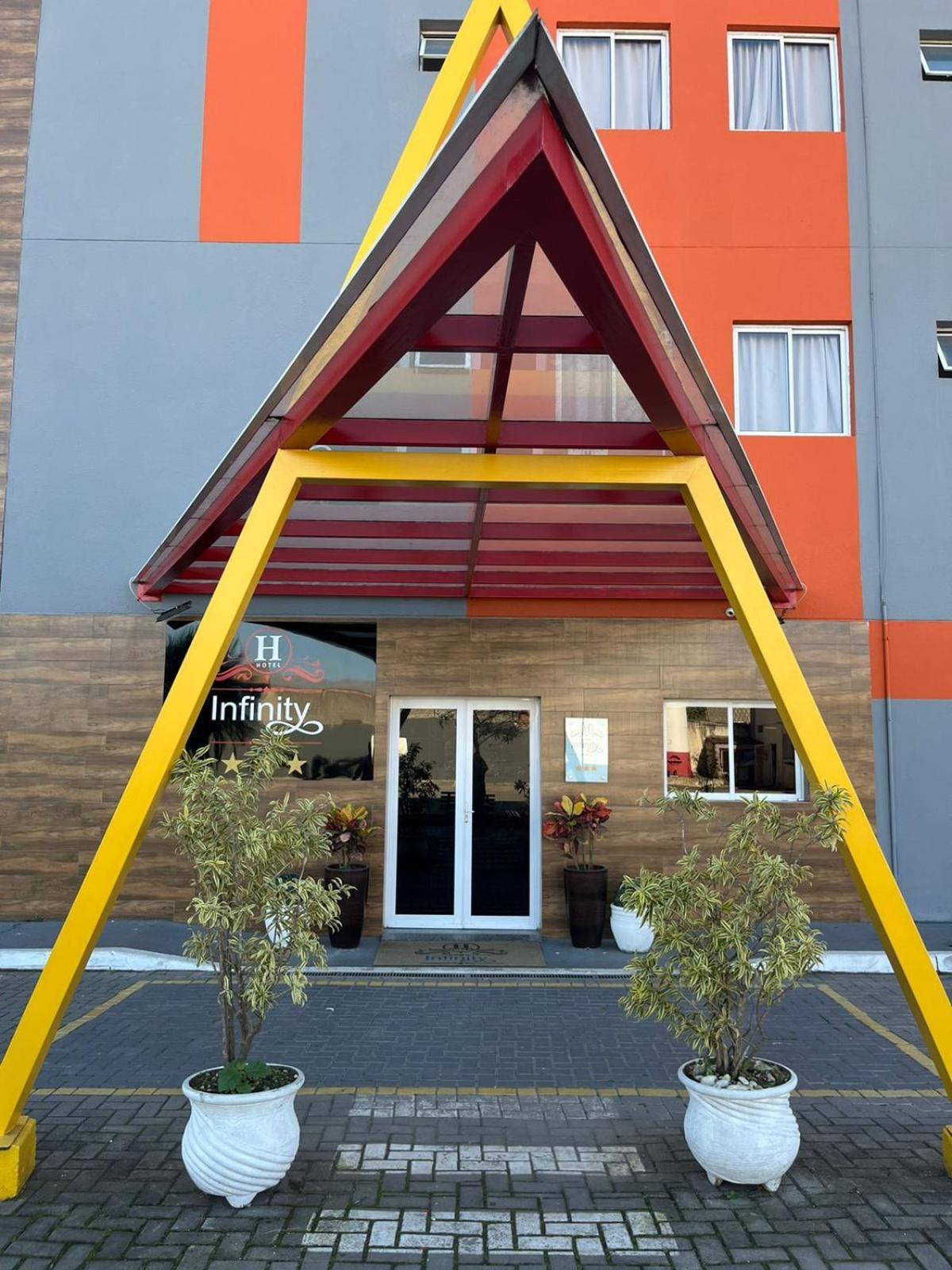 Hotel Infinity Maua  Bagian luar foto