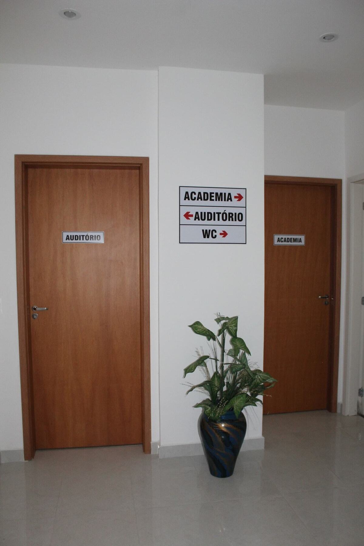 Hotel Infinity Maua  Bagian luar foto